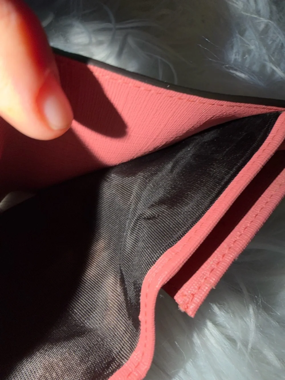 GUCCI GG SURPREME MONOGRAM FACE WALLET BEIGE/PINK - Picture 14 of 15